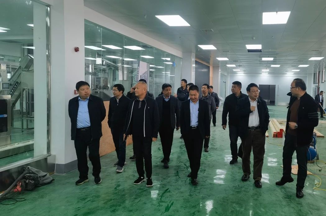 湘豐茶業集團創始人湯宇一行考察英山縣茶產業